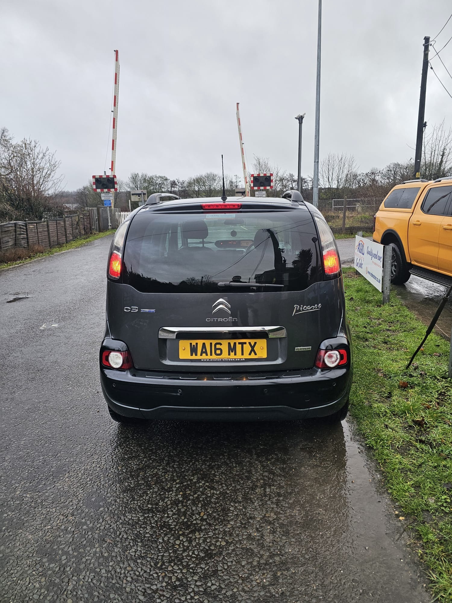 Used Citroen C3 Picasso 2016 for sale - 77166238: Photo 5