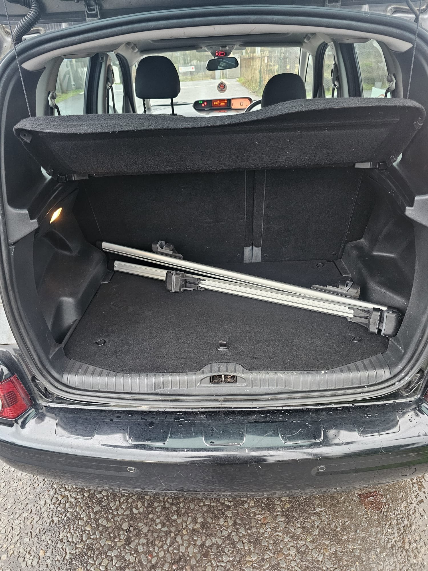 Used Citroen C3 Picasso 2016 for sale - 77166238: Photo 6