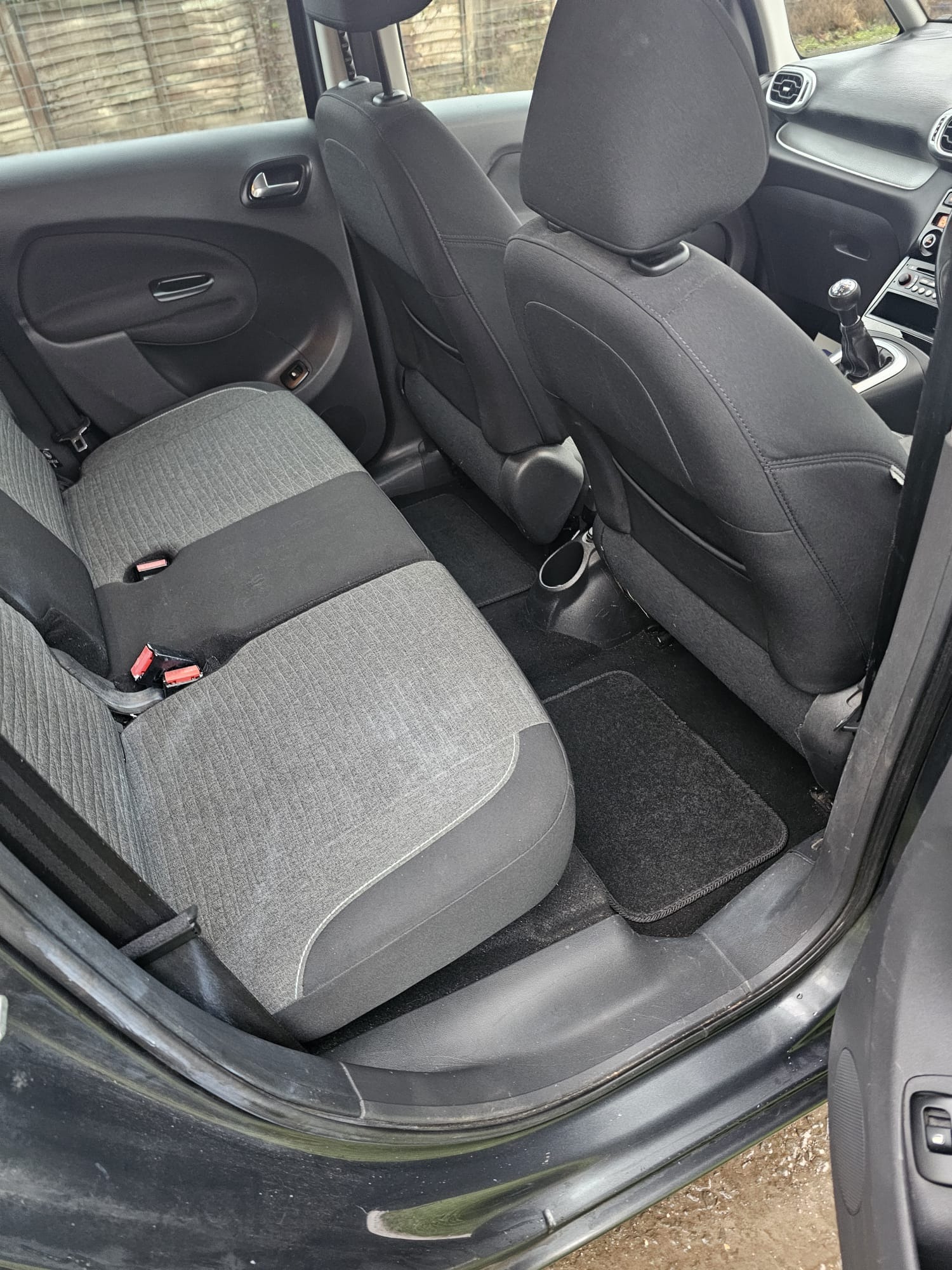 Used Citroen C3 Picasso 2016 for sale - 77166238: Photo 7