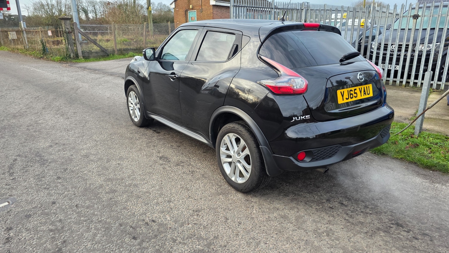 Used Nissan Juke 2015 for sale - 77460402: Photo 2