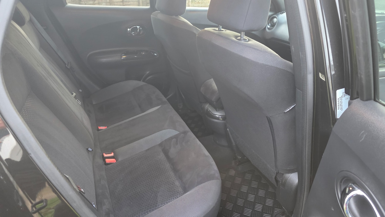 Used Nissan Juke 2015 for sale - 77460402: Photo 6