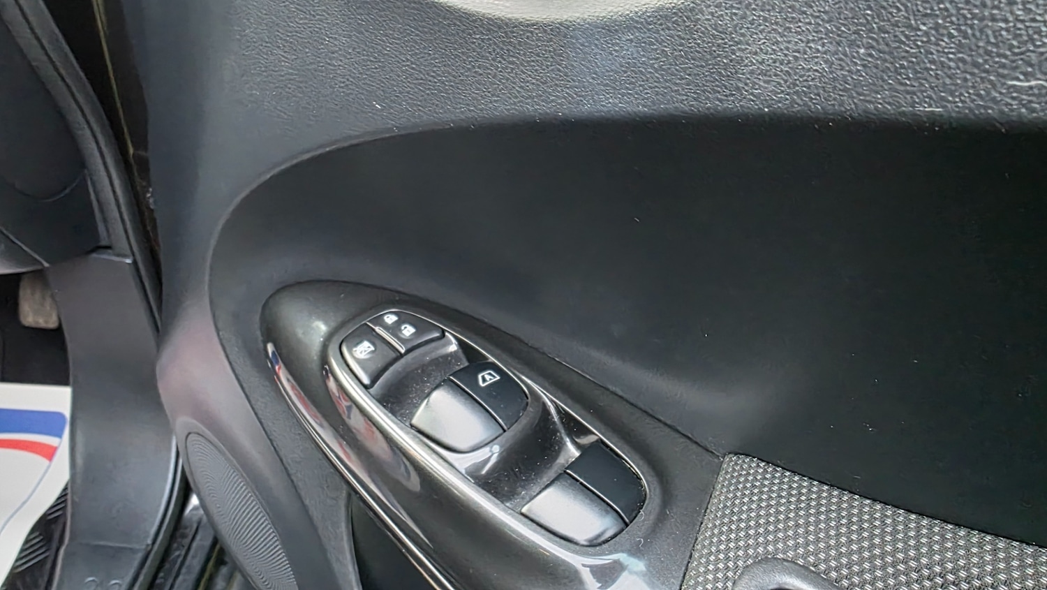 Used Nissan Juke 2015 for sale - 77460402: Photo 8