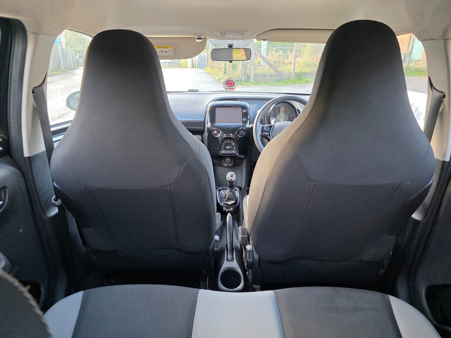 Used Toyota AYGO 2014 for sale - 75541792: Photo 6