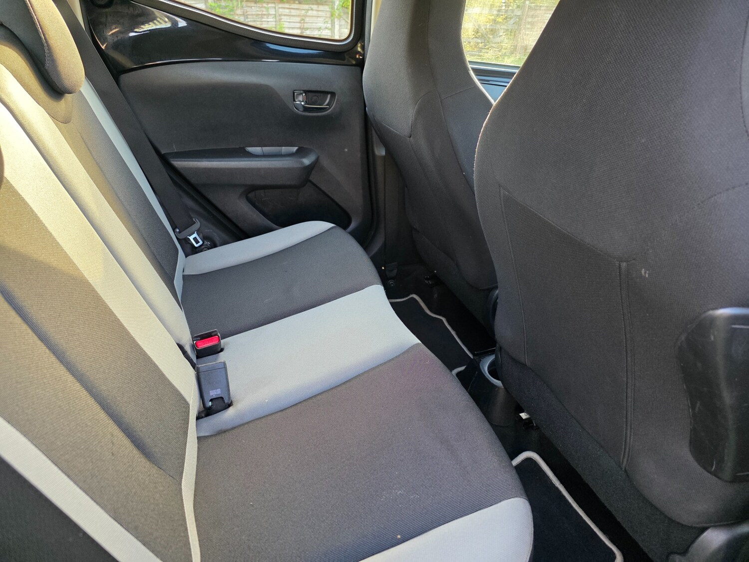 Used Toyota AYGO 2014 for sale - 75541792: Photo 7