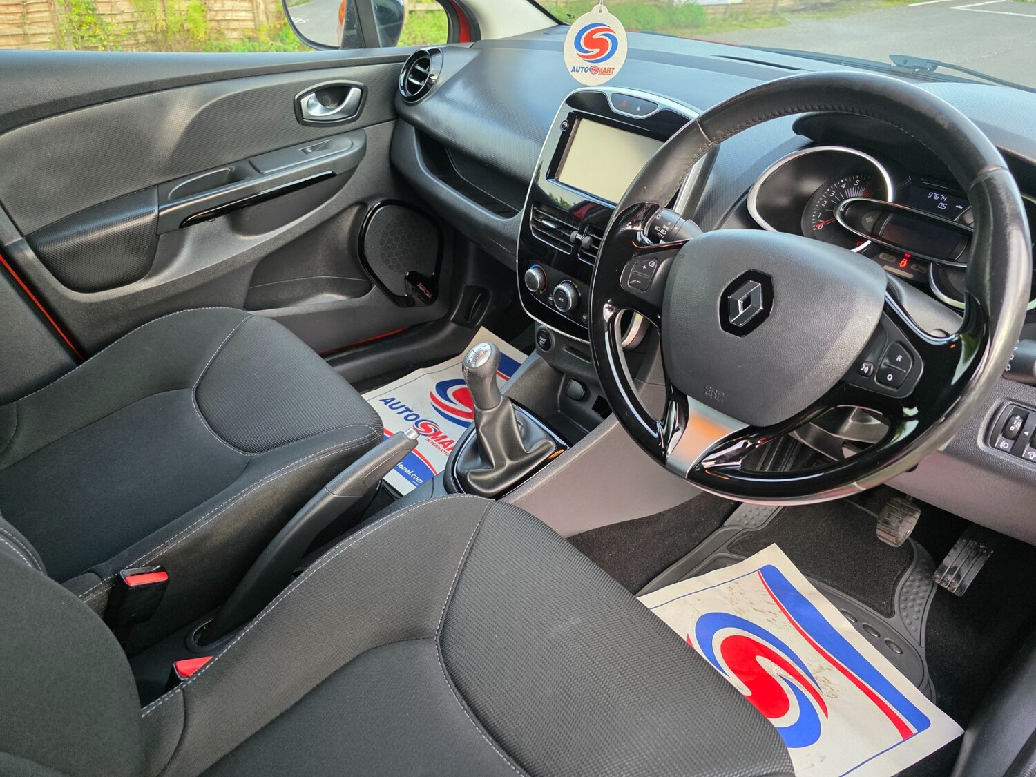 Used Renault Clio 2016 for sale - 75144150: Photo 8