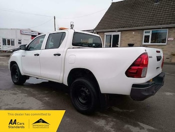 Used Toyota Hilux 2021 for sale - 77655888: Photo