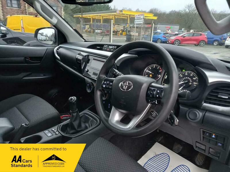 Used Toyota Hilux 2021 for sale - 77655888: Photo 6