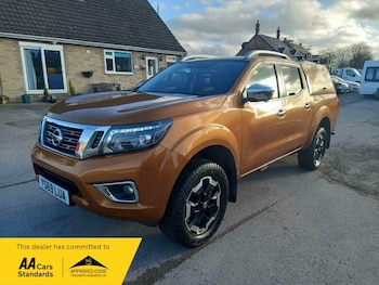 Used Nissan Navara 2020 for sale - 76950883: Photo
