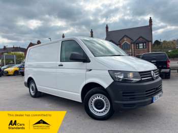 Used Volkswagen Transporter 2018 for sale - 74931018: Photo