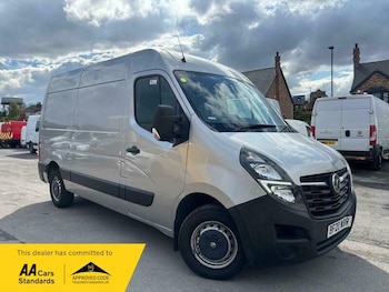Vauxhall - Movano