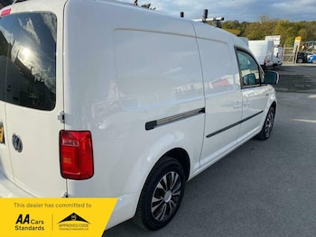 Used Volkswagen Caddy Maxi 2019 for sale - 76430566: Photo