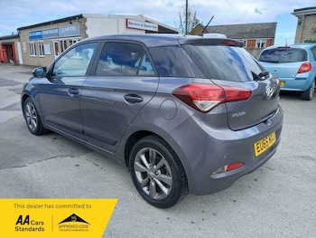 Used Hyundai i20 2015 for sale - 78288998: Photo