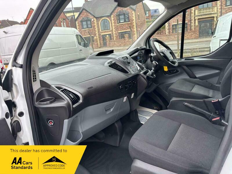 Used Ford Transit Custom 2017 for sale - 76430561: Photo 9