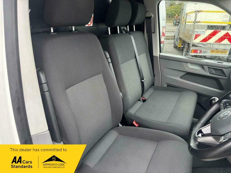 Used Volkswagen Transporter 2020 for sale - 76430567: Photo 11