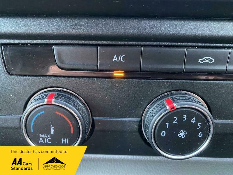 Used Volkswagen Transporter 2020 for sale - 76430567: Photo 13