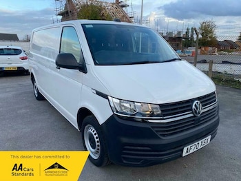 Used Volkswagen Transporter 2020 for sale - 76430567: Photo