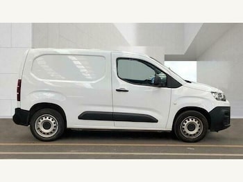 Used Citroen Berlingo 2023 for sale - 79599562: Photo