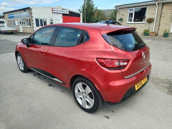 Used Renault Clio 2016 for sale - 79114616: Photo