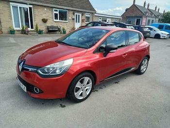 Used Renault Clio 2016 for sale - 79114616: Photo