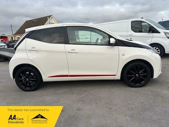Used Toyota AYGO 2017 for sale - 77681476: Photo