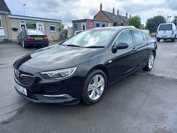 Used Vauxhall Insignia 2017 for sale - 79130091: Photo