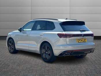 Used Volkswagen Touareg 2025 for sale - 74542953: Photo