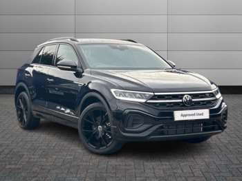 2025 - 2.0TDI (150ps) R-Line DSG + BLACK DESIGN PACK/19' ALLOYS/CAMERA Automatic 5-Door