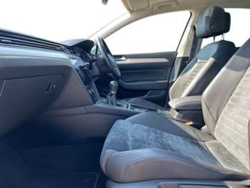 Used Volkswagen Passat 2019 for sale - 74178355: Photo
