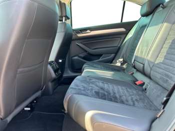 Used Volkswagen Passat 2019 for sale - 74178355: Photo