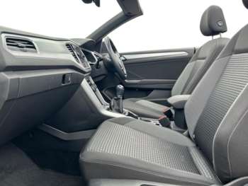 Used Volkswagen T-Roc 2021 for sale - 75026217: Photo