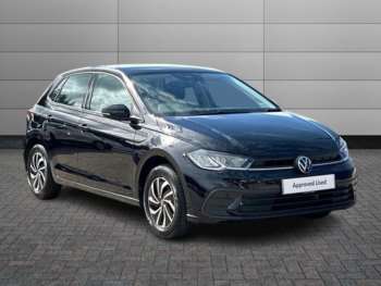 2022 - MK6 Facelift 1.0 80PS Life + PARKING SENSORS Manual 5-Door