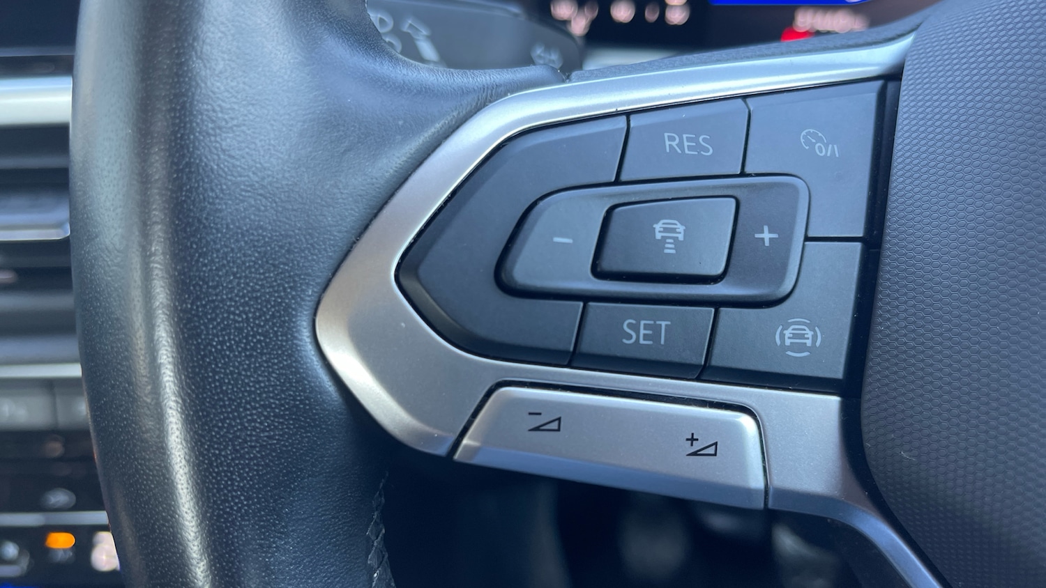 Used Volkswagen T-Roc 2022 for sale - 78018229: Photo 21