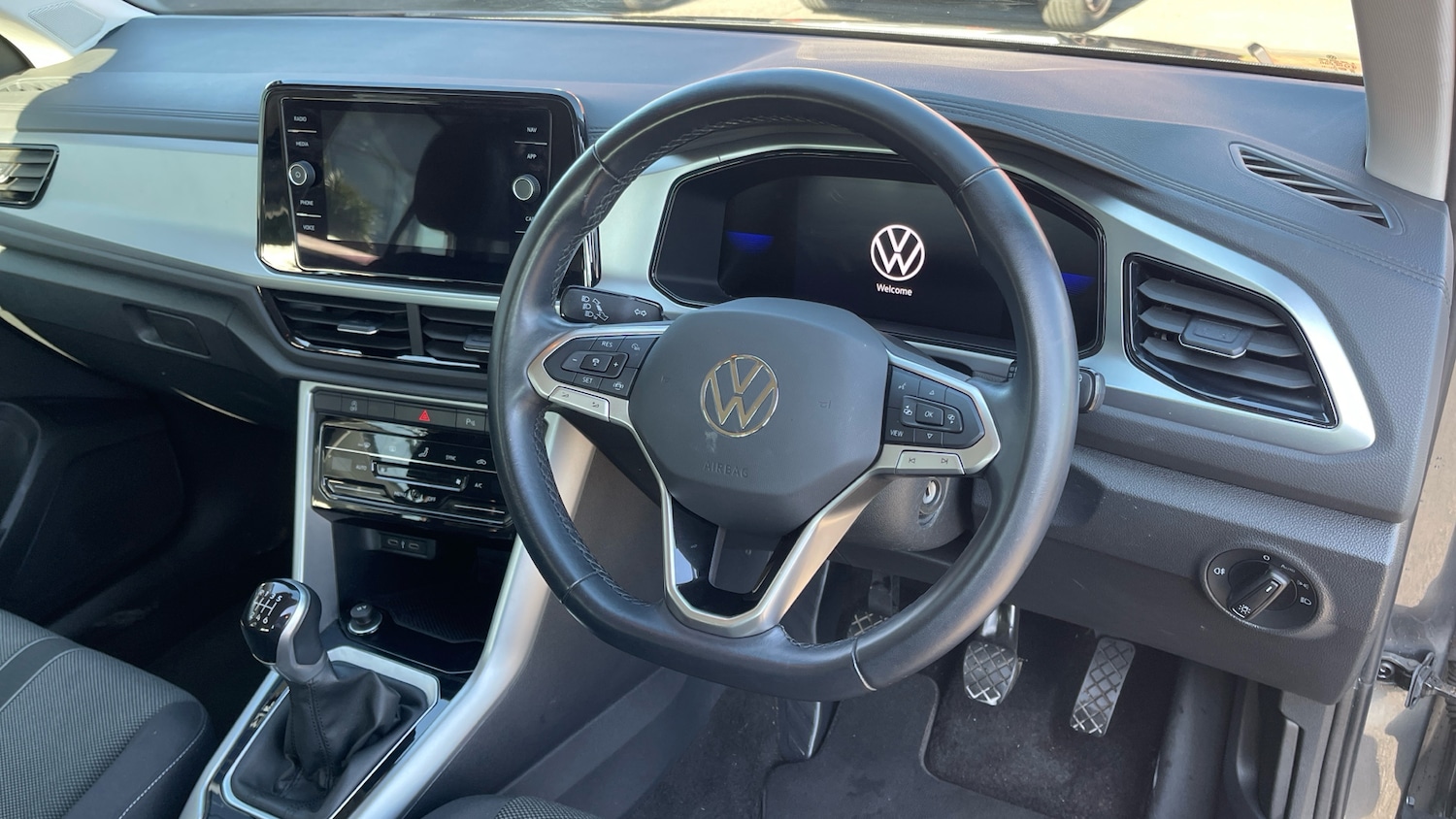 Used Volkswagen T-Roc 2022 for sale - 78018229: Photo 9