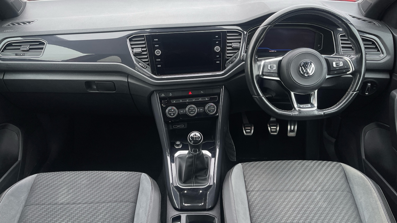 Used Volkswagen T-Roc 2019 for sale - 77329015: Photo 11