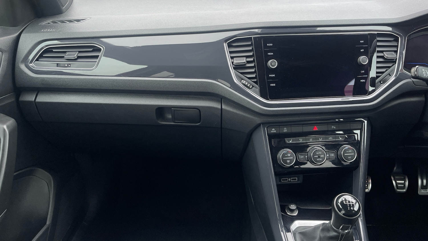 Used Volkswagen T-Roc 2019 for sale - 77329015: Photo 12