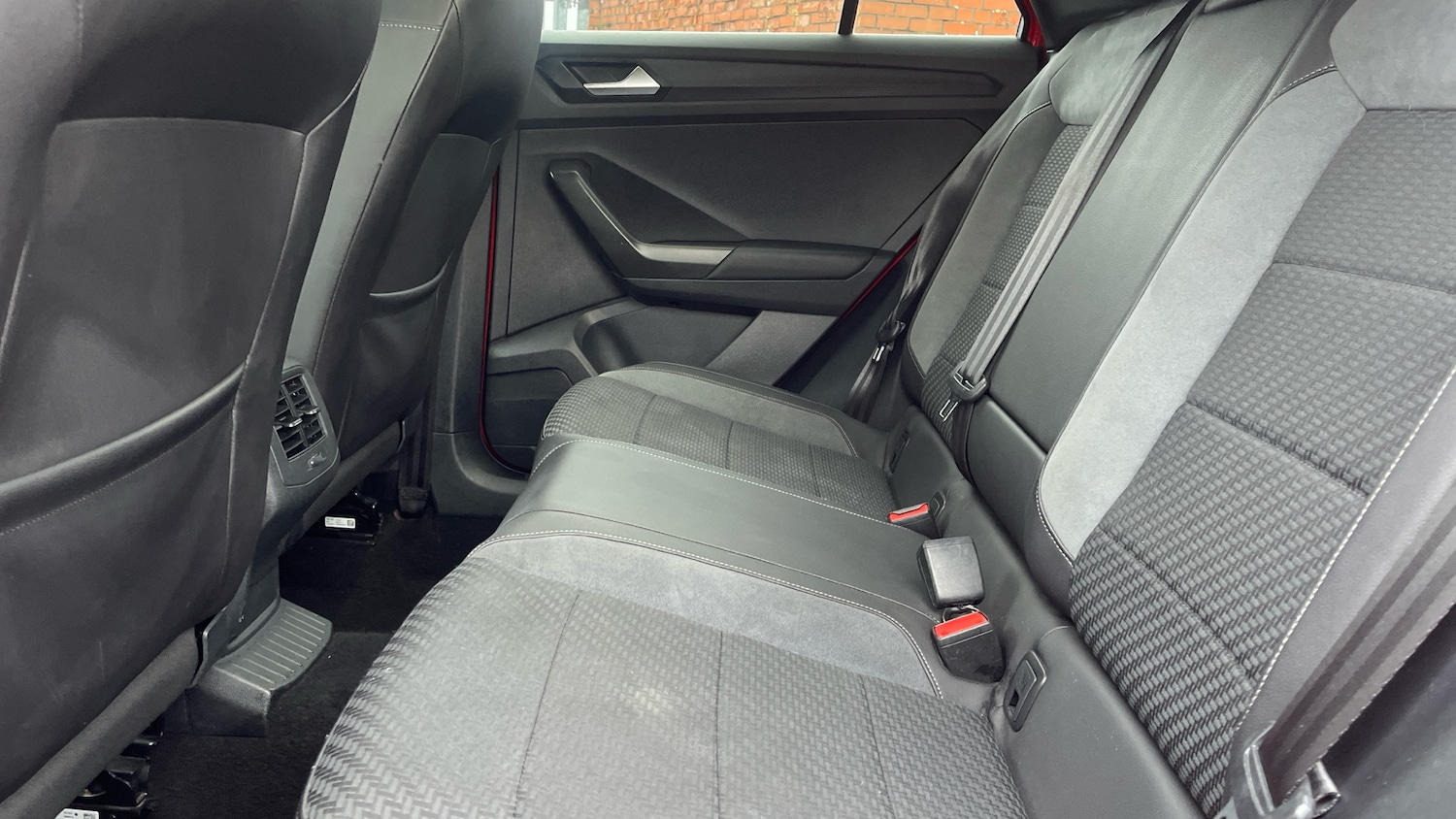 Used Volkswagen T-Roc 2019 for sale - 77329015: Photo 14