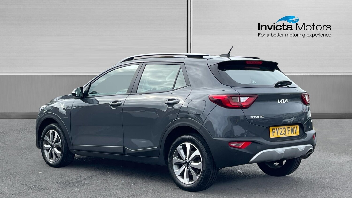 Used Kia Stonic 2023 for sale - 78018220: Photo 5
