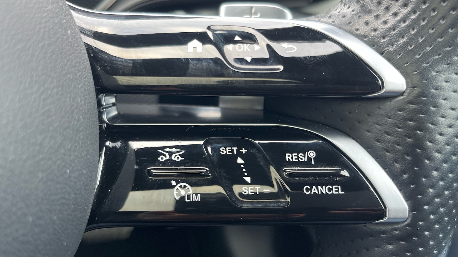 Used Mercedes-Benz CLA 2024 for sale - 77065530: Photo 25