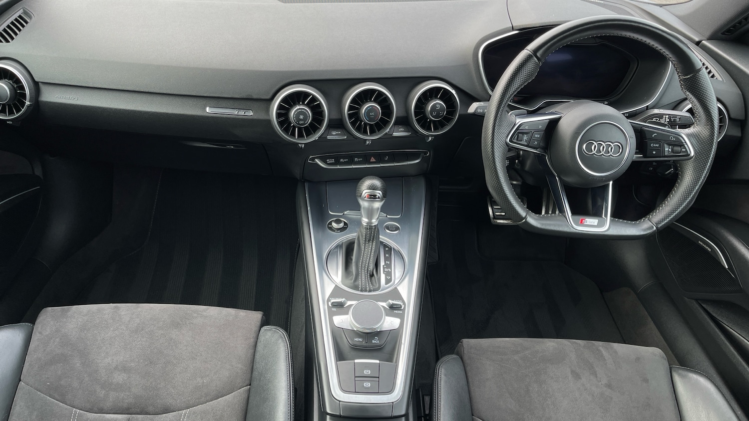 Used Audi TT 2018 for sale - 76307925: Photo 11