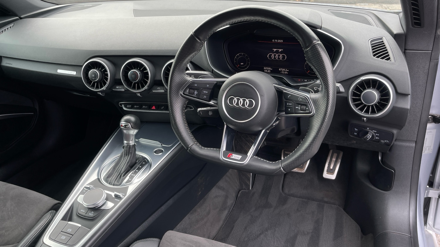 Used Audi TT 2018 for sale - 76307925: Photo 9