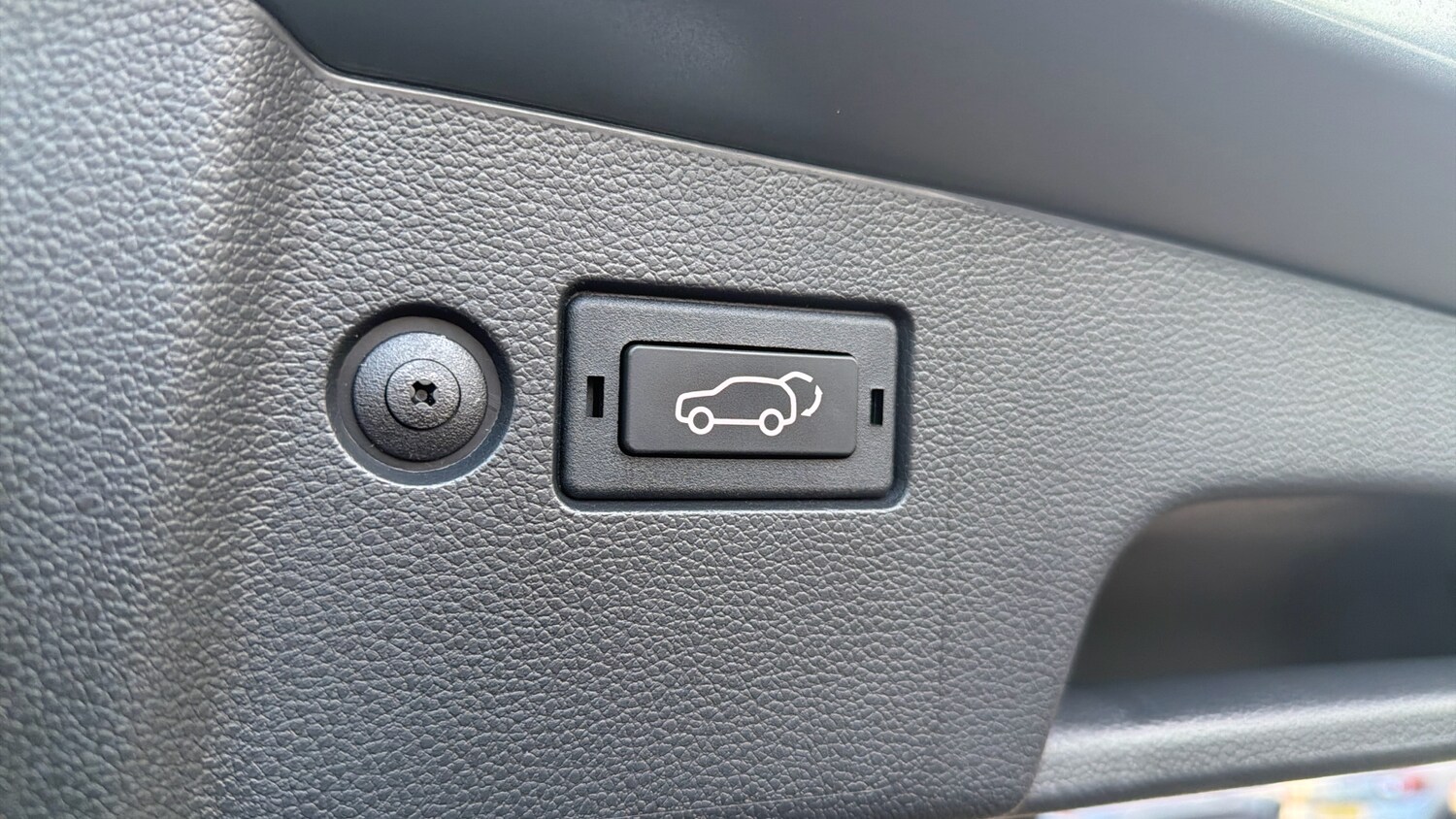 Used KGM Torres 2024 for sale - 77423296: Photo 21