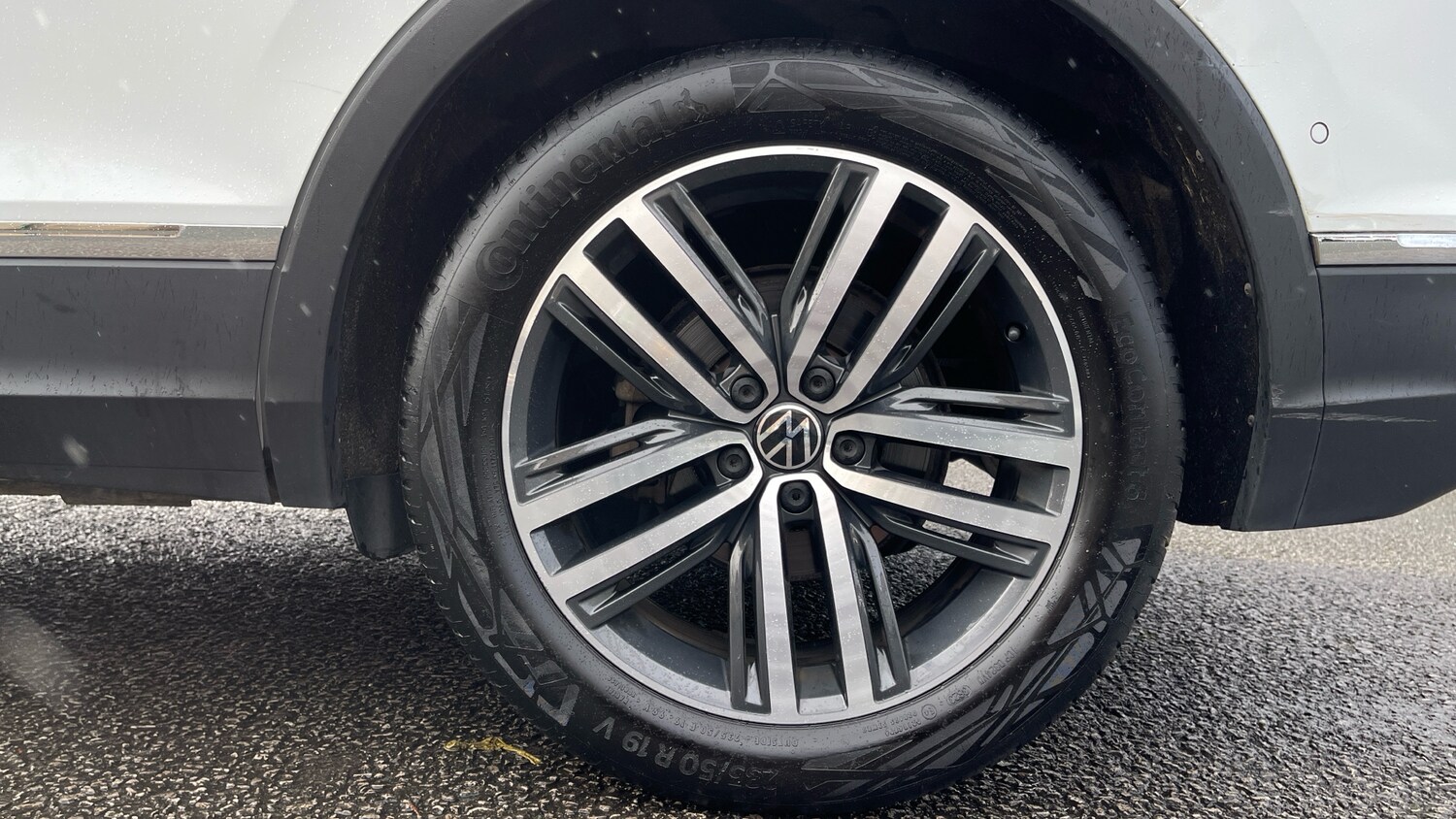 Used Volkswagen Tiguan 2021 for sale - 76324885: Photo 18