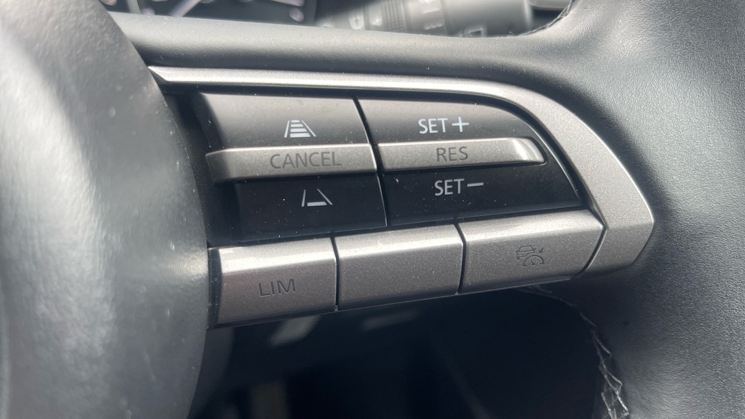 Used Mazda CX-30 2023 for sale - 75925310: Photo 22