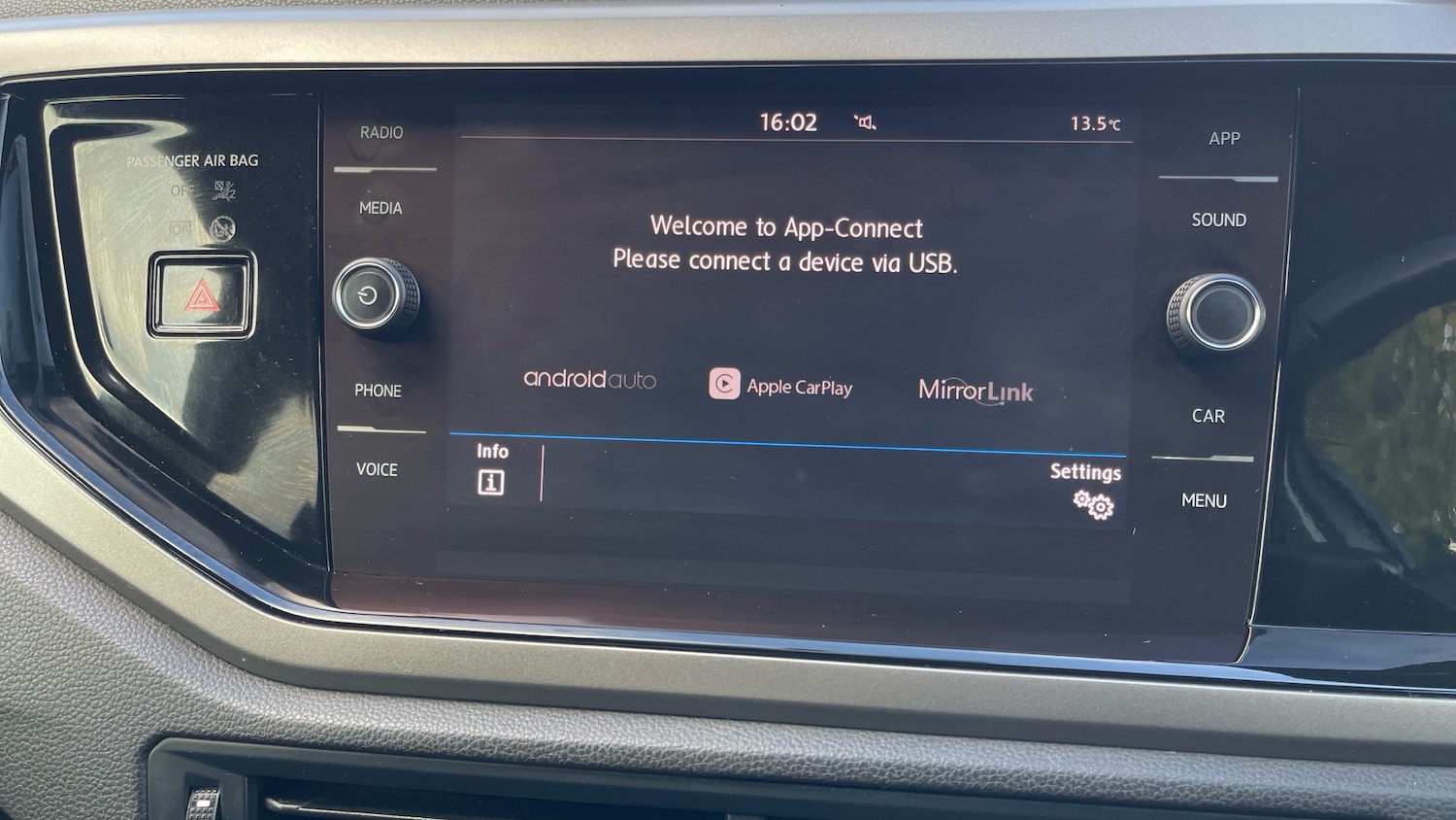 Used Volkswagen Polo 2020 for sale - 76324887: Photo 24