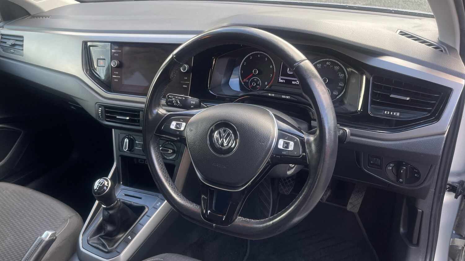 Used Volkswagen Polo 2020 for sale - 76324887: Photo 9