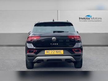 Used Volkswagen T-Roc 2022 for sale - 75550498: Photo