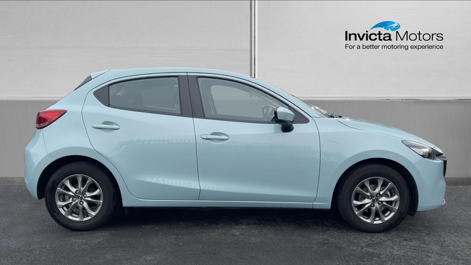 Used Mazda Mazda2 2024 for sale - 76864127: Photo 2