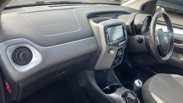Used Toyota AYGO 2021 for sale - 76186941: Photo 10