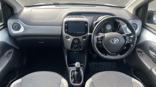 Used Toyota AYGO 2021 for sale - 76186941: Photo 11