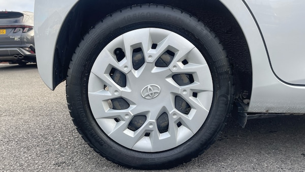 Used Toyota AYGO 2021 for sale - 76186941: Photo 20